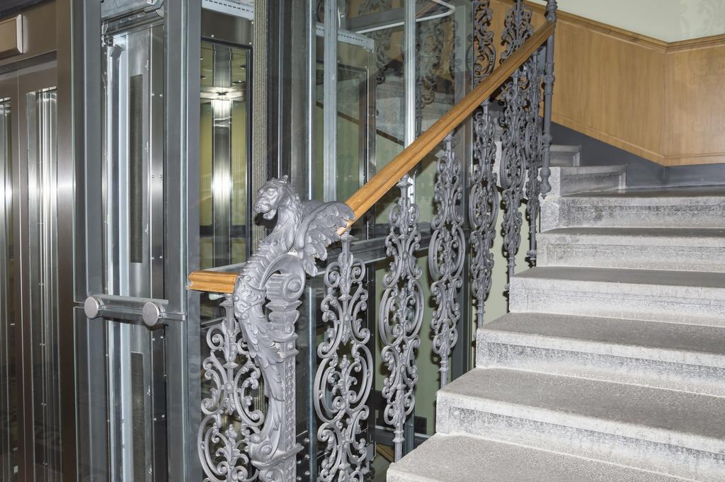 Modern Apartment Všehrdova Prag Exterior foto